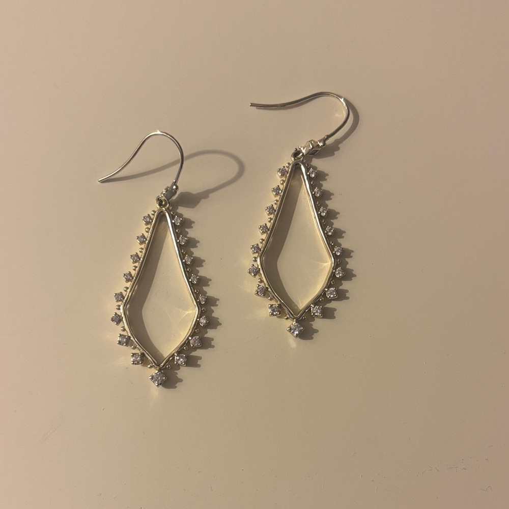 Kendra Scott Silver and Cream Geometric Earrings